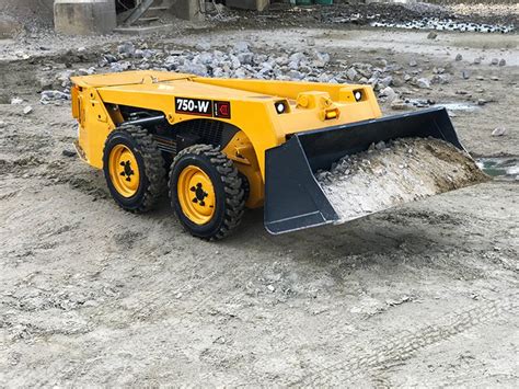 rado controlled skid steer|Remote Compact Loader .